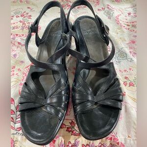 Dansko Black Leather Sandals with Lattice Straps